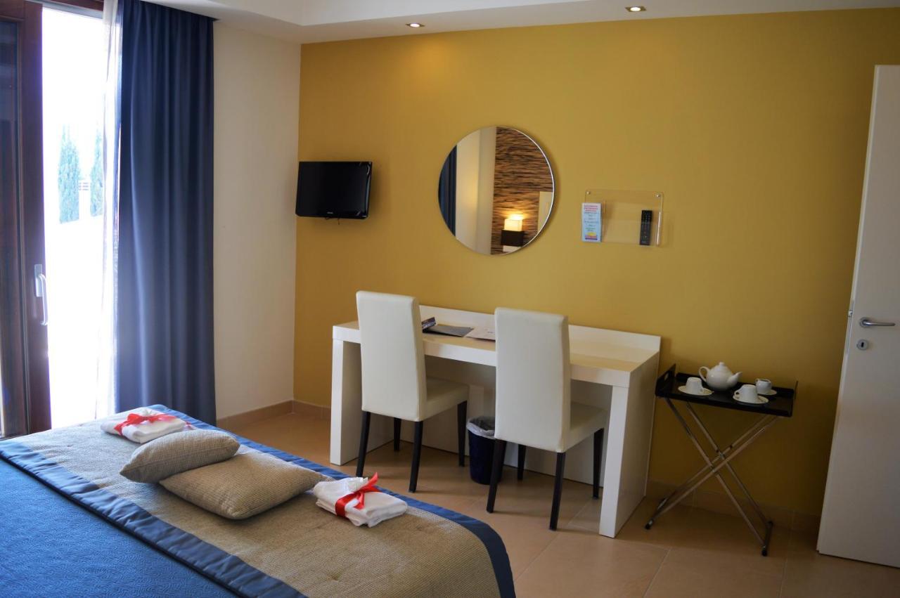 Prince Franklyn Hotel Santa Maria di Castellabate Exterior photo